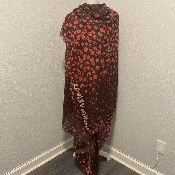 Louis Vuitton Leopard Giant Scarf Sarong Wrap Shawl XL cashmere silk blend - Picture 2 of 11